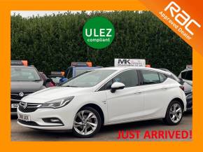 Vauxhall Astra 1.4i 16V SRi 5dr DN18UUX Hatchback Petrol White at MK Car Sales Milton Keynes