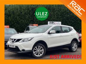 Nissan Qashqai 1.5 dCi Acenta [Smart Vision Pack] 5dr YY17ZYC Hatchback Diesel White at MK Car Sales Milton Keynes