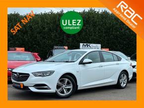 Vauxhall Insignia 1.5T [165] Design Nav 5dr Hatchback Petrol White at MK Car Sales Milton Keynes